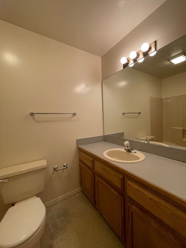 Photo - Southern Hills 3 Bedroom 2 Bath Duplex-New...