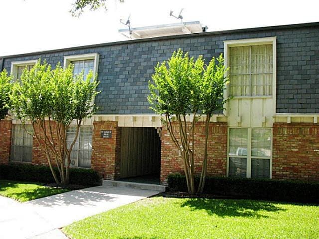 Building Photo - 513 W Lookout Dr Unit 209