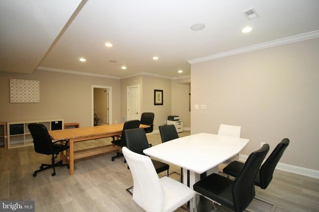 Photo - 102 Bullard Cir