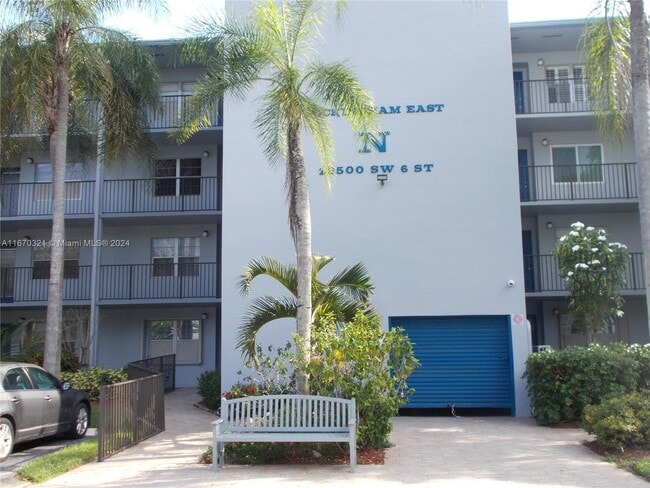 Photo - 12500 SW 6th St Condominio Unidad 208N