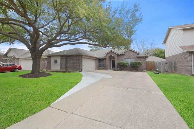 Photo - 18202 Drum Heller Ln Casa
