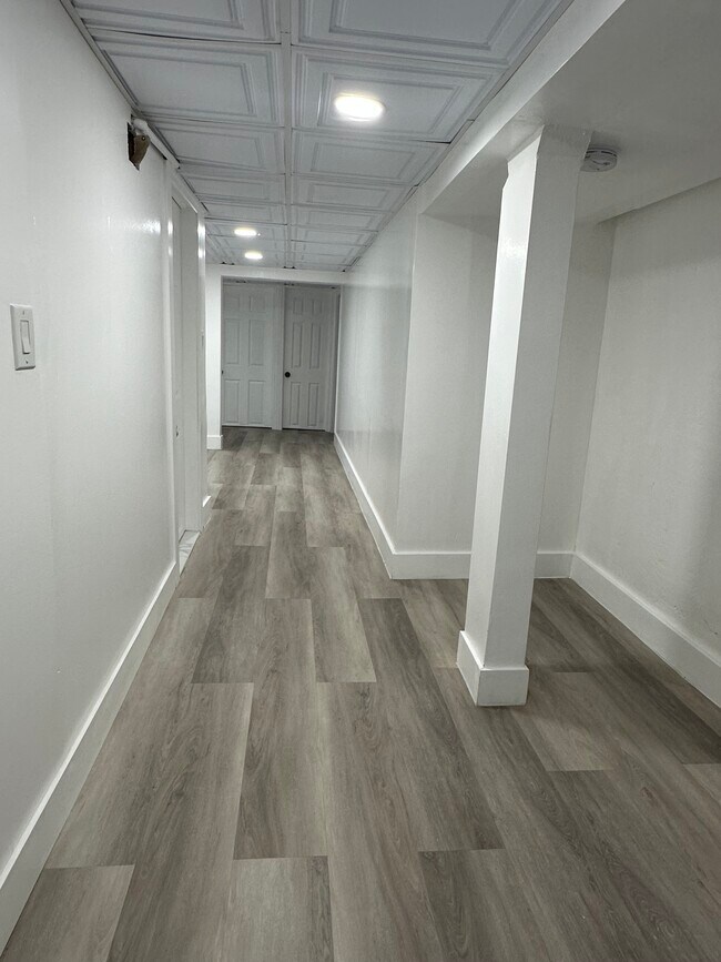 Hallway - 16 Bellair Pl Unit Basement