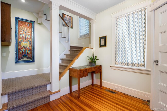 Photo - 5 Gerlach Pl