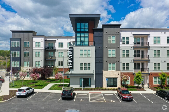 The Vue at Westchester Commons