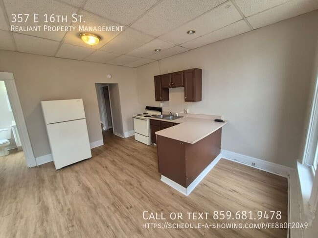 Photo - 357 E 16th St