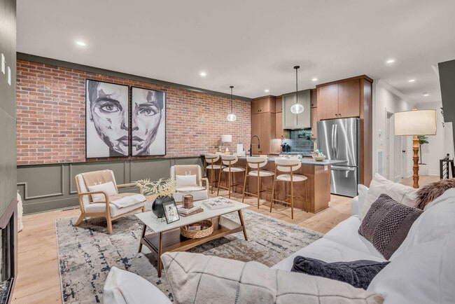 Photo - 1701 Portland Ave Unit ID1356276P