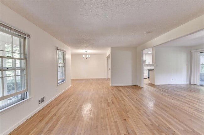 Photo - 2628 Whitehurst Dr