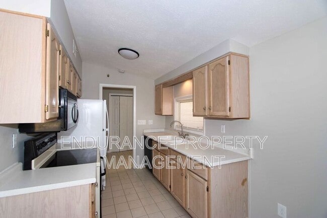 Photo - 3130 Balsamridge Dr