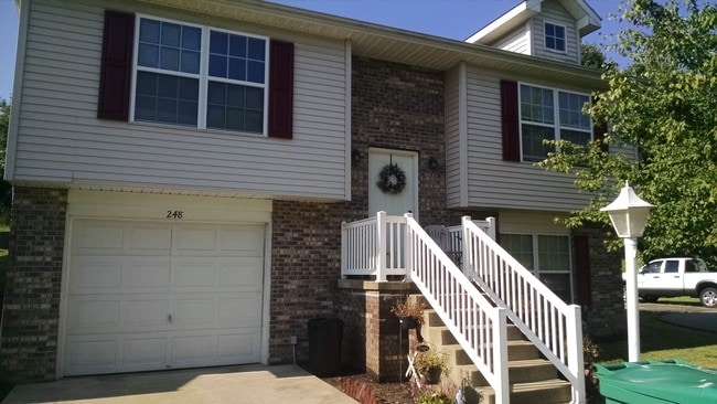 Photo - Briarwood Place