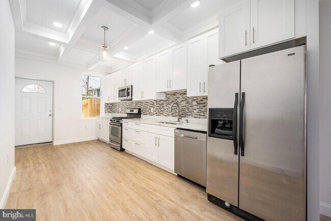 Photo - 71X Dolphin St