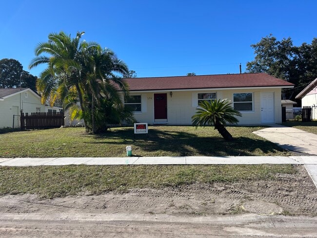 Building Photo - 134 Burns Ave