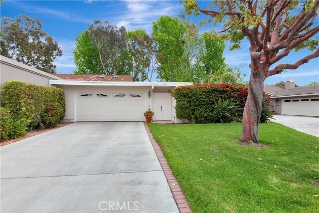 Building Photo - 432 Onda