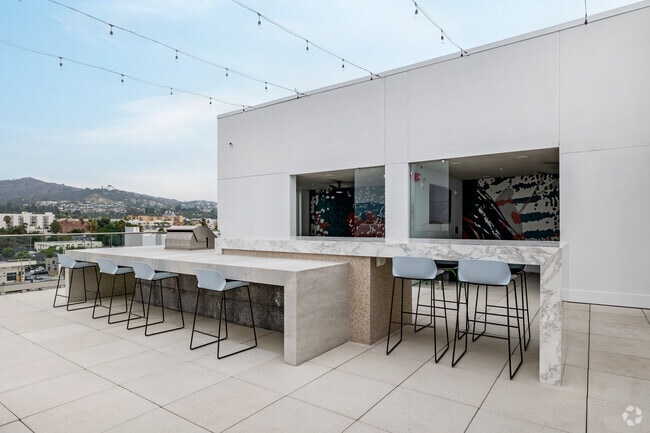 Rooftop Lounge
