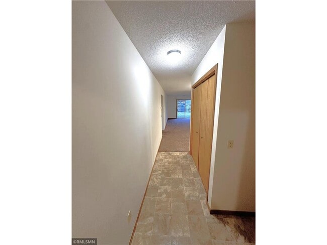 Photo - 840 Highview Dr