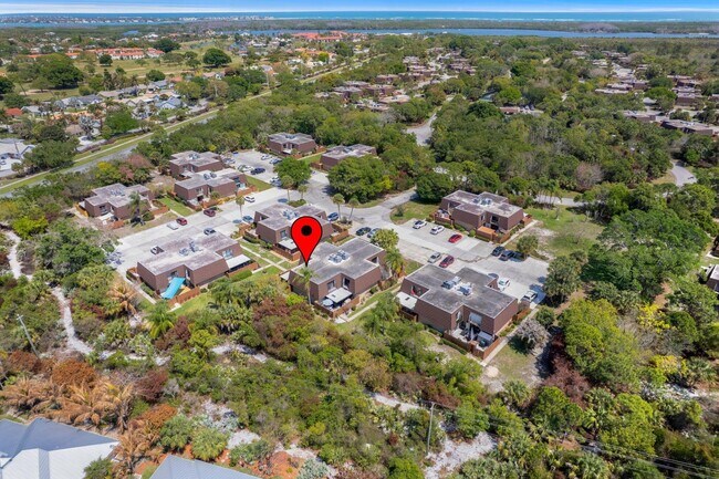 Photo - 5674 SE Riverboat Dr