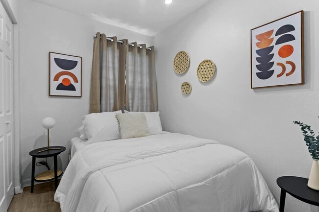 Photo - 2401 Gordon St Apartamento Unidad ID1271931P