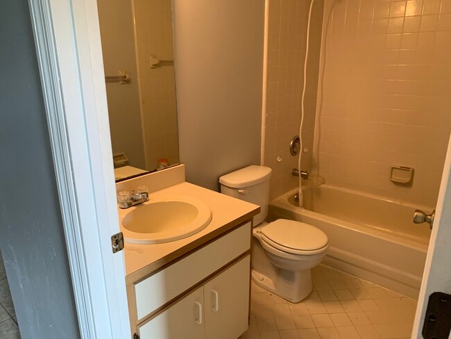 Photo - 33 Fernwood Lane
