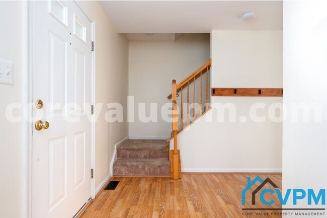 Photo - 1321 Treasure Dr