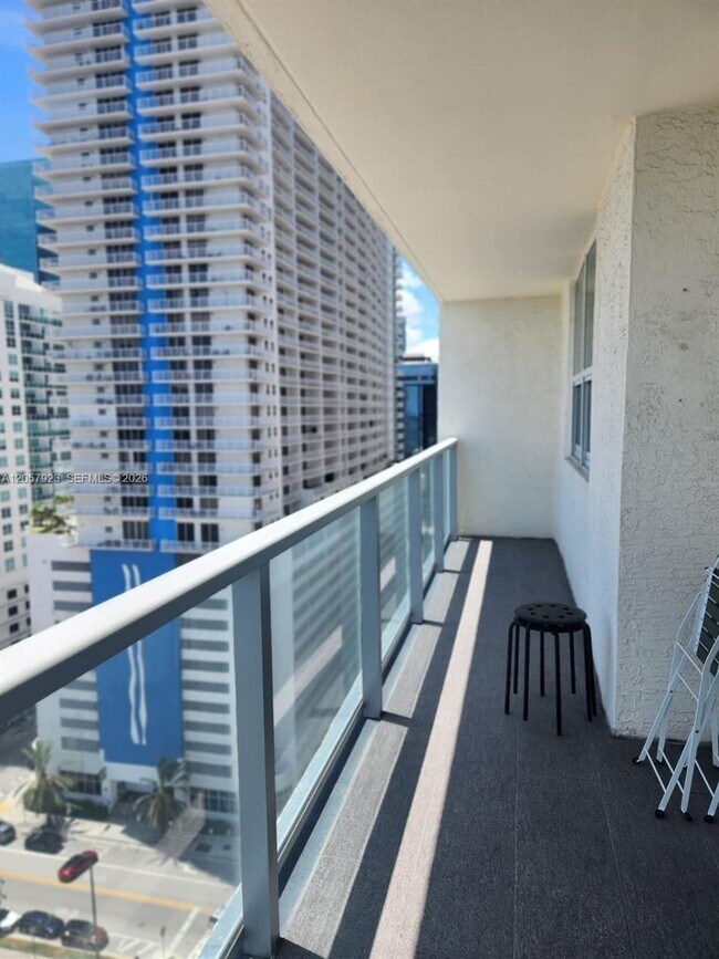 Photo - 1155 Brickell Bay Dr Unit 1807