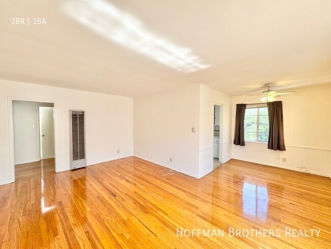 Photo - 1124 S Holt Ave Unit 7A