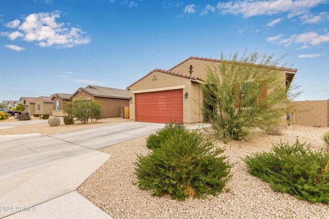 Photo - 378 San Vicente Ln