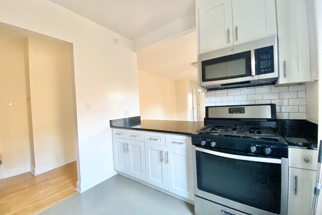 Photo - 105 Pinehurst Ave Unit 52