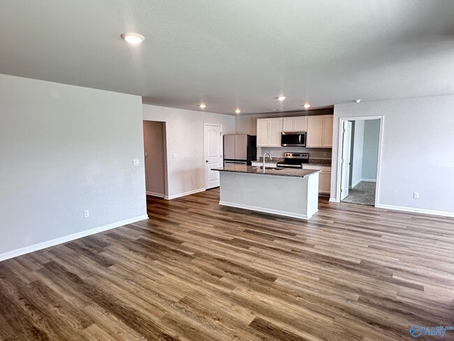 Photo - 213 Chubbs Ln