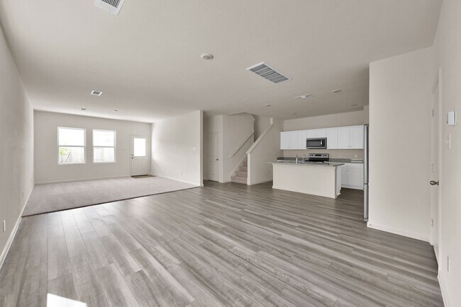 Photo - For Lease | 5 Bed, 4 Bath | 2,784 Sq Ft | Chapel Run Community |