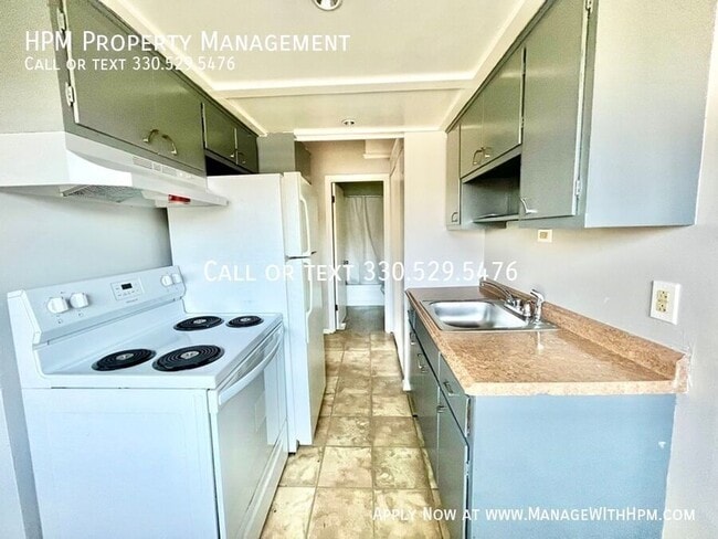 Photo - 875 Bryant Ave Unit 875 Bryant Ave