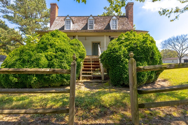 Photo - 11826 Colonial Trail W