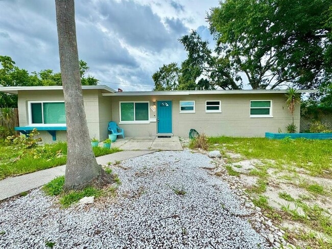 Photo - 3957 Wahoo Dr SE
