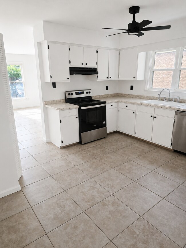 Photo - 142B Unit B