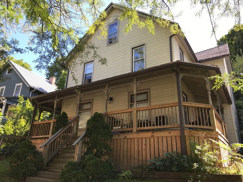 110-110 Hudson St
