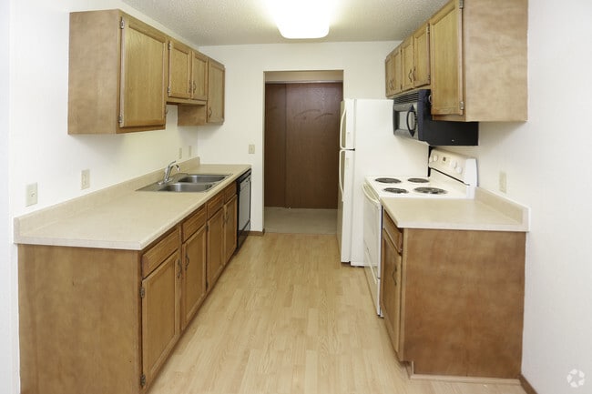 1HAB, 1BA - 738&nbsp;ft² - Bridgewood Estates