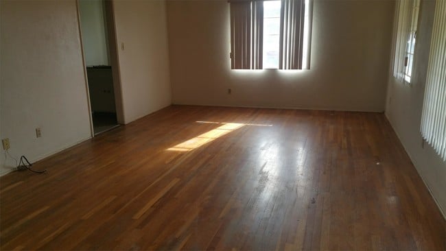 Photo - 1276 S Rupert Ave