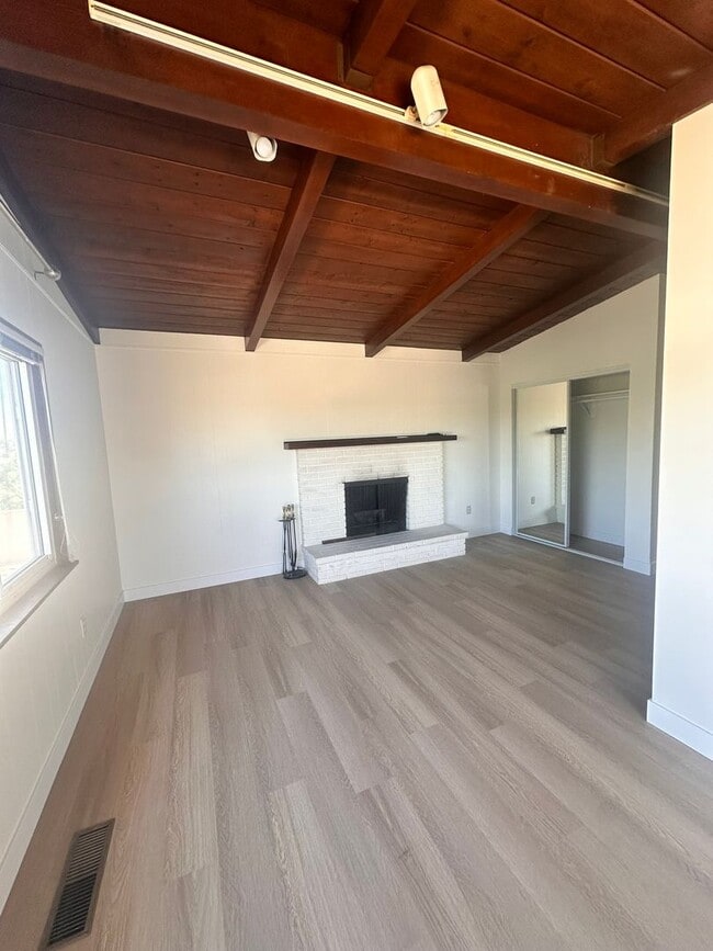 Photo - 6328 Cleo St Unidad 6328