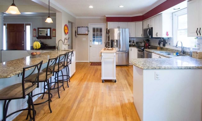 Photo - 3 bedroom home - great backyard - Lake Jeanette