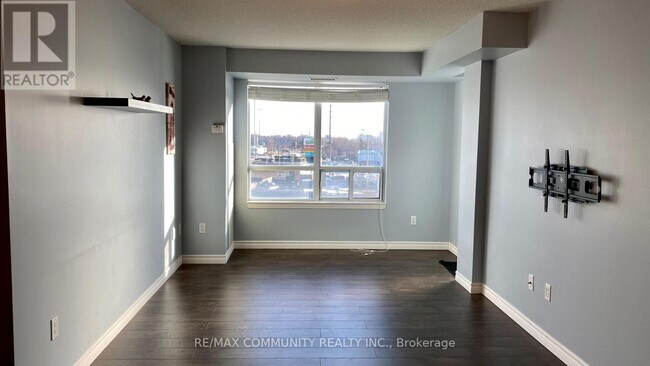 Photo - 2772 Keele St Unit 308
