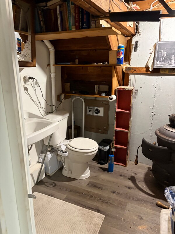 Photo - 8 Brackett Rd