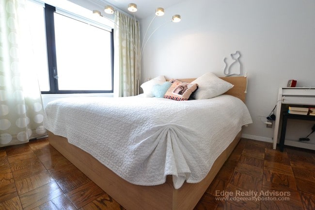 Photo - 65 E India Row Unit 25D