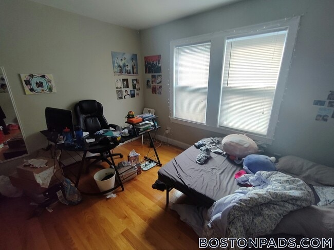 Photo - 27 Fairfax St Unit 1