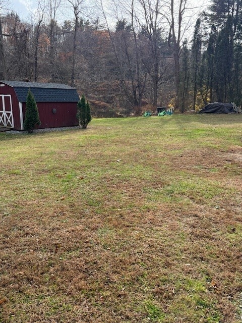45 Arch Back Yard & Access to Farmington Rivwe - 45 Arch St Unit 45 Arch Street