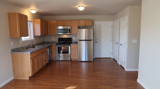 Photo - 1724 Hampton S Unit 102