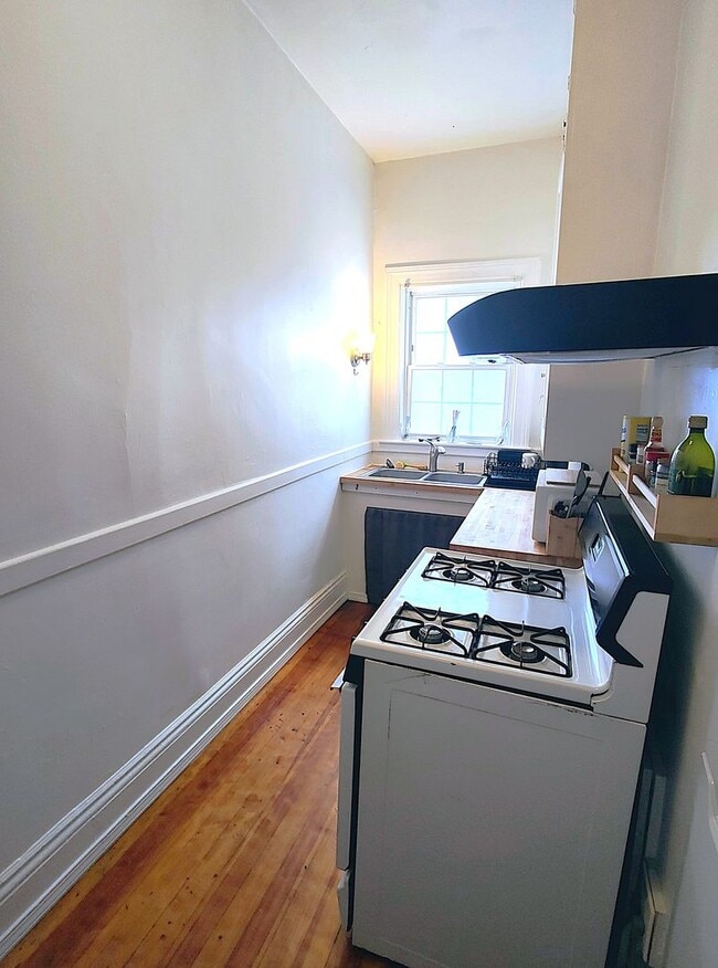 Photo - 123 Elmwood Ave Unidad 1