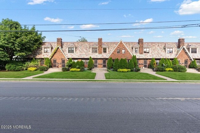 Building Photo - 1001 Norwood Ave