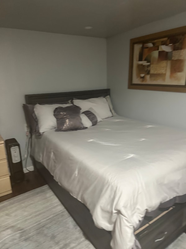 Photo - 2951 Kingsland Ave