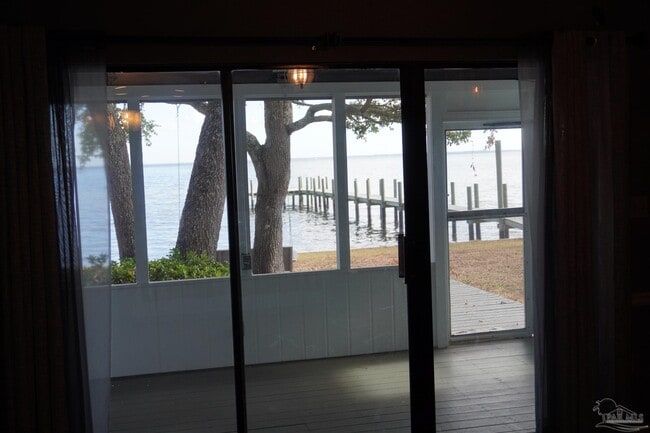 Photo - 161 Dolphin Cove