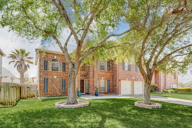 Building Photo - 15415 Longhorn Cavern Dr