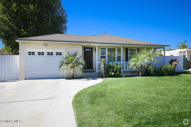 Building Photo - 7333 Oakdale Ave Rental