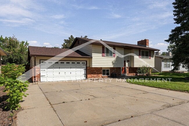 Photo - 229 Florence Ave